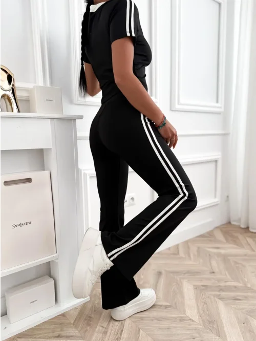 Komplet damski z bluzką V-neck i spodniami z lampasami